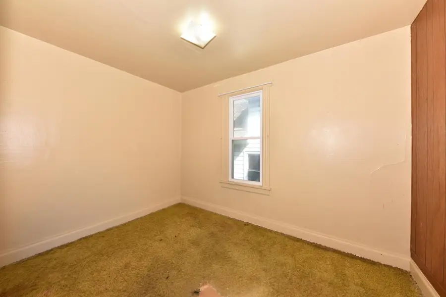 3063 S 8th St, Milwaukee, WI 53215 - #3