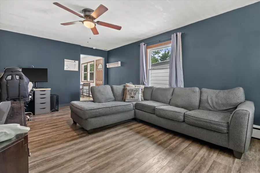2421 W Bridge St, Milwaukee, WI 53221 - #2