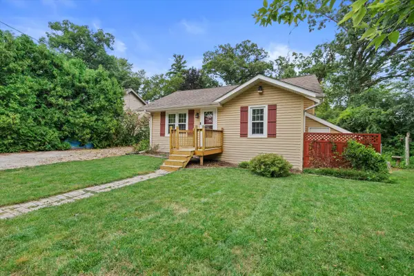 21104 122nd St, Bristol, WI 53104