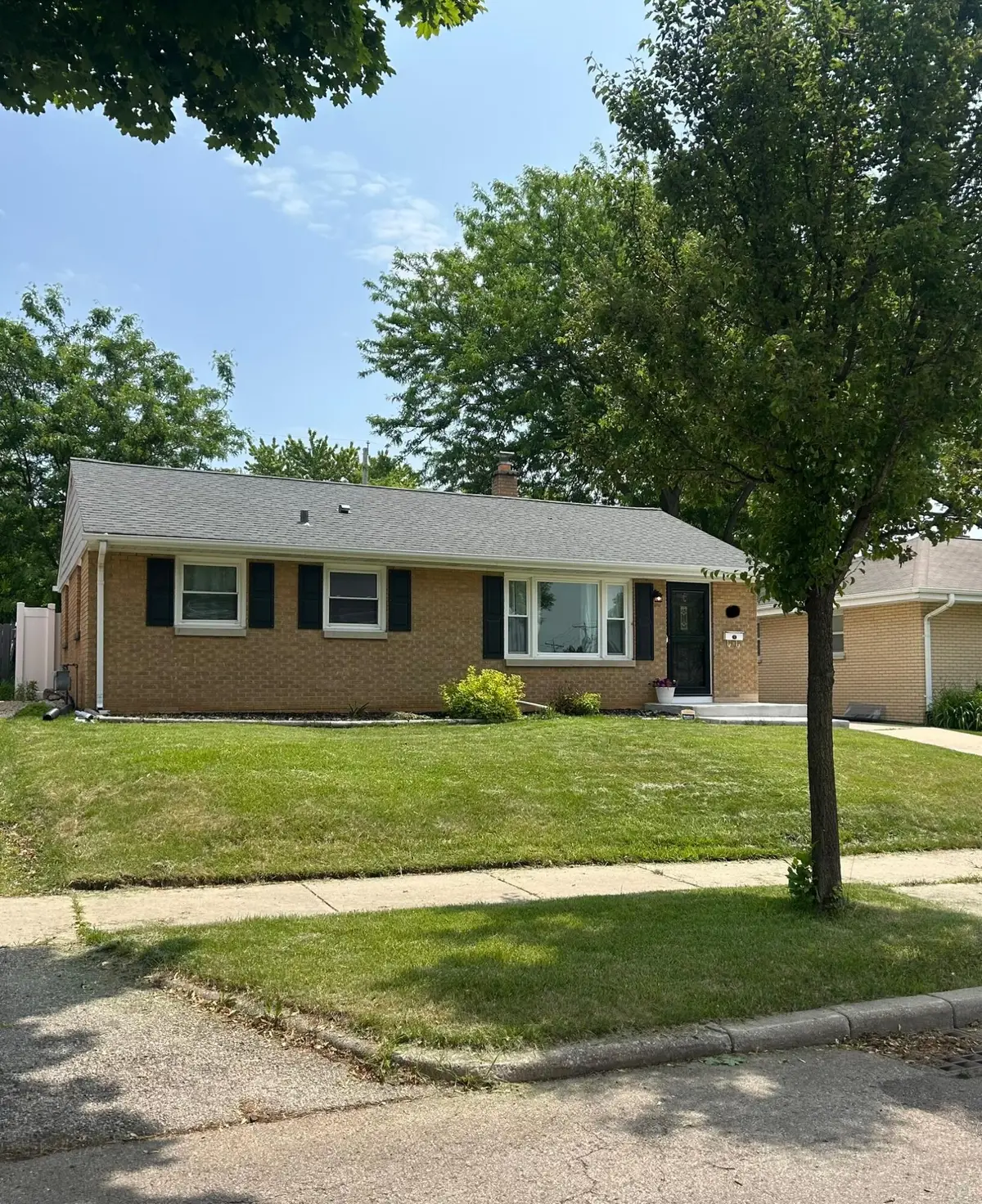 4454 S 1st St, Milwaukee, WI 53207 - #1
