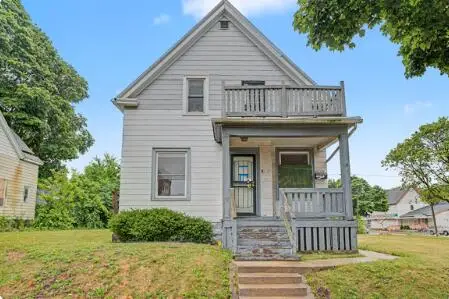 2910 N 17th St, Milwaukee, WI 53206 - #1