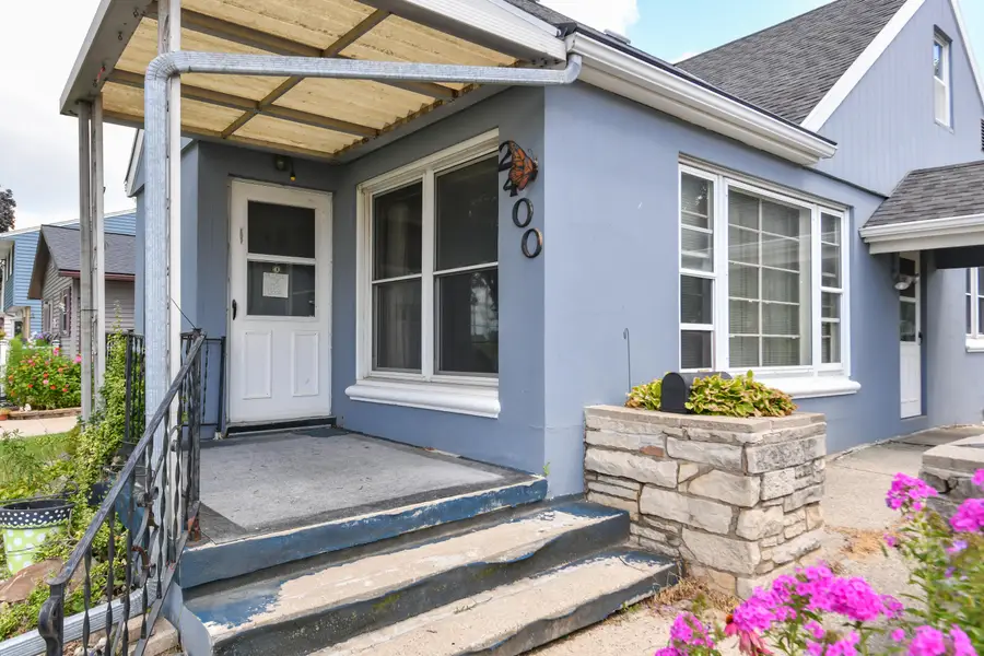 2400 S 100th St, West Allis, WI 53227 - #2