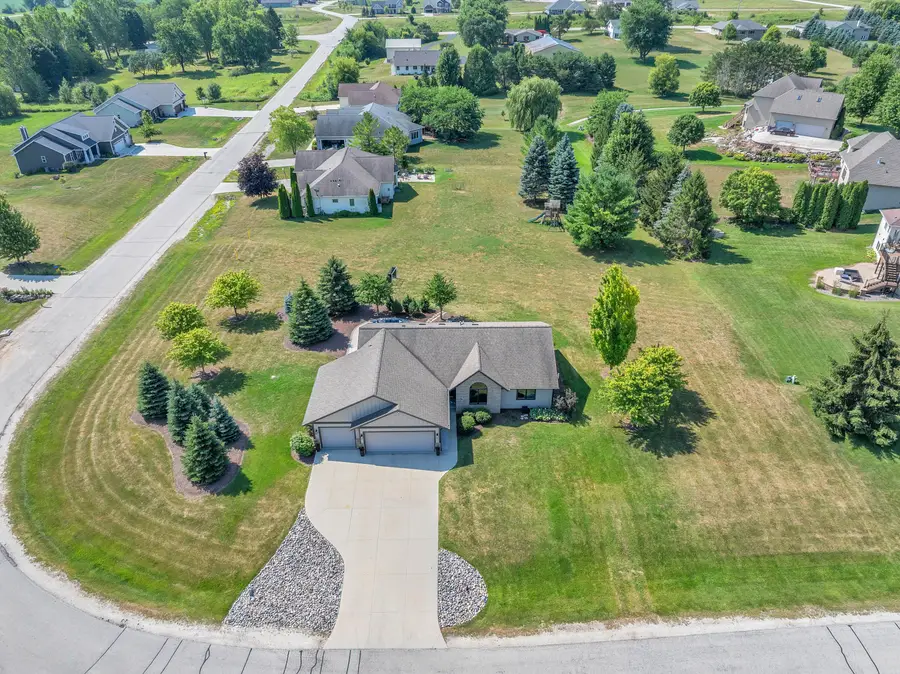 N6194 Kapur Dr, Sheboygan Falls, WI 53085 - #3
