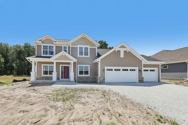 4957 113th St, Pleasant Prairie, WI 53158