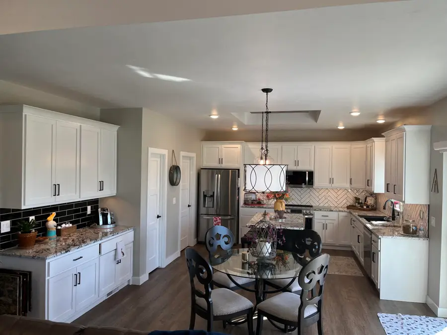 2971 S Weiler Rd, Kaukauna, WI 54130 - #2