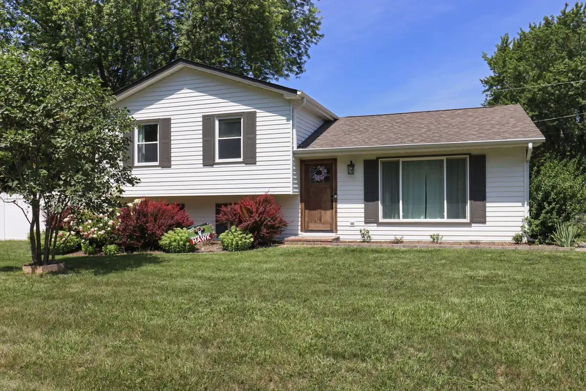 906 114th St, Pleasant Prairie, WI 53158 - #1