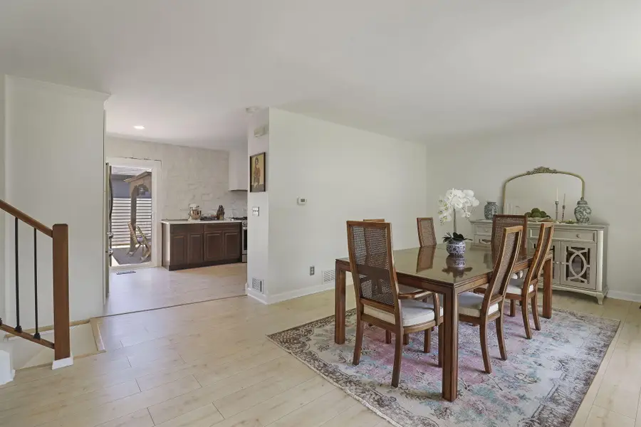 906 114th St, Pleasant Prairie, WI 53158 - #3