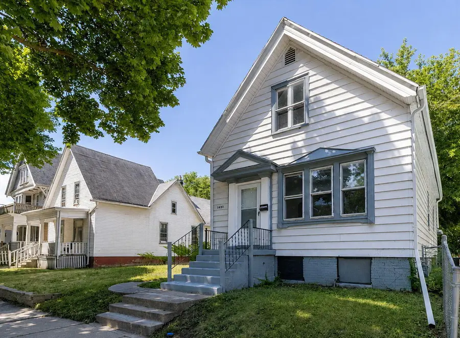 1431 N 29th St, Milwaukee, WI 53208 - #2