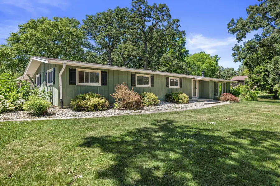 5330 Crystal Ln, Yorkville, WI 53177 - #3