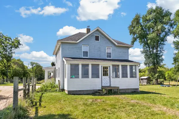 W4815 Bluff Rd, Troy, WI 53119