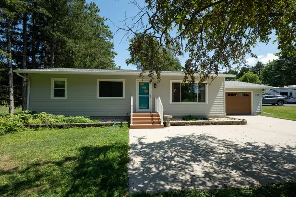 731 S Second St, Delavan, WI 53115