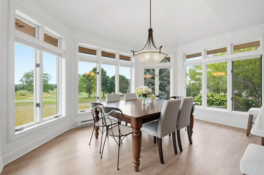 1801 E Bristlecone Dr, Hartland, WI 53029 - #2