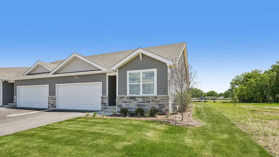 778 Concord Cir, Burlington, WI 53105 - #3
