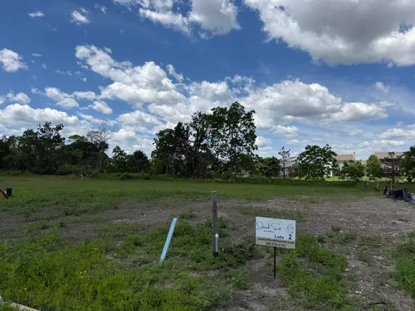 Lt2 90th Ct, Kenosha, WI 53142