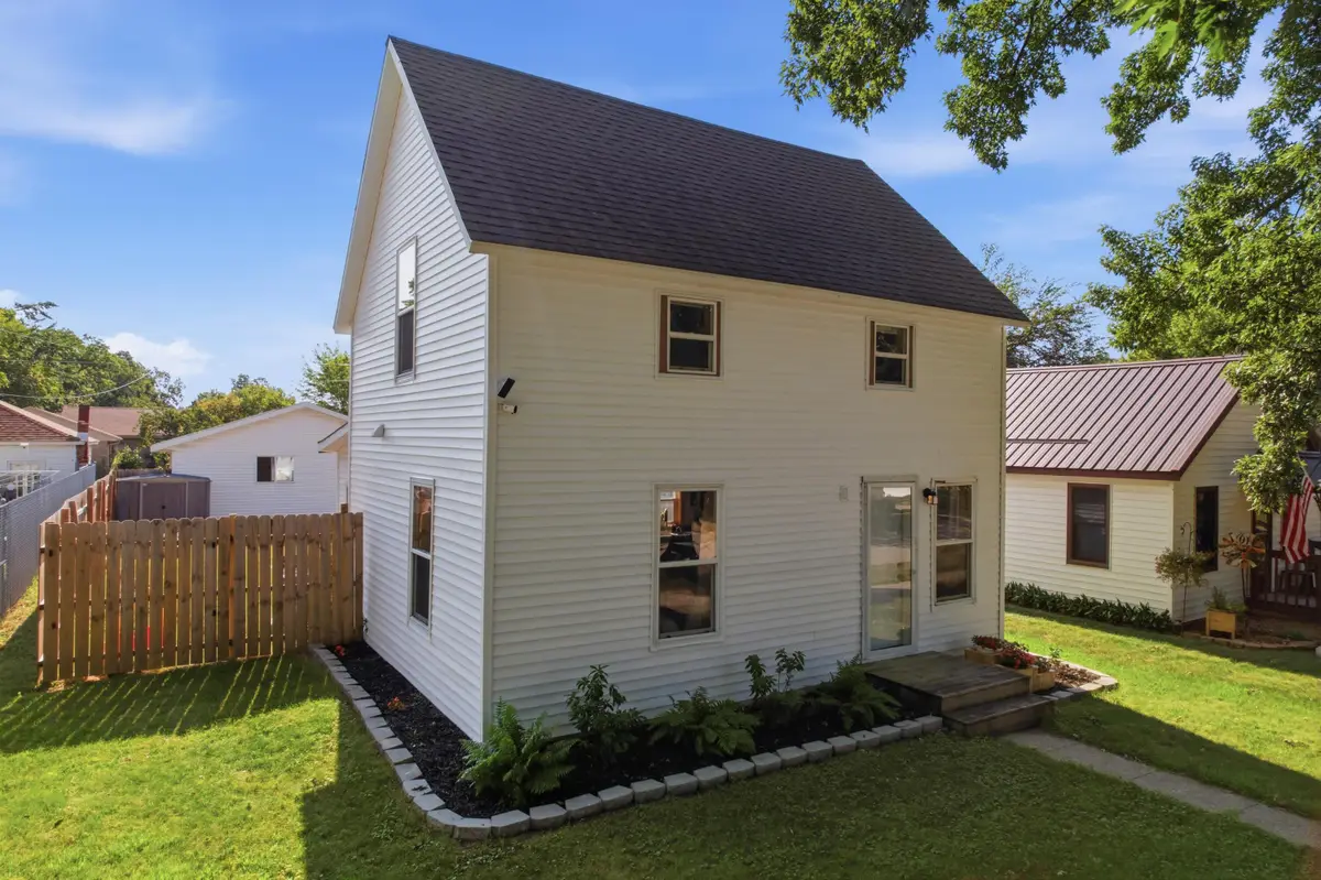 415 S L St, Sparta, WI 54656 - #1