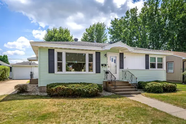 2218 Weston St, La Crosse, WI 54601