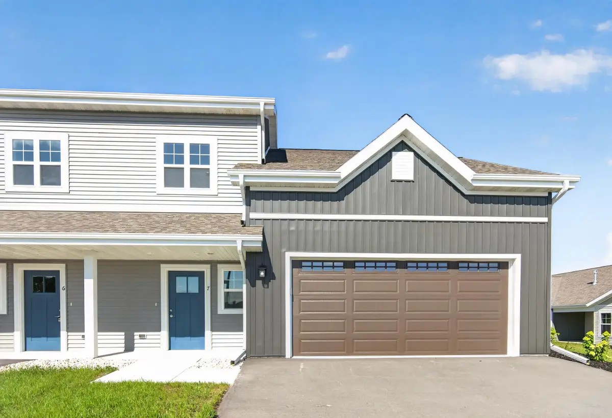 1675 Reigle Dr, Kewaskum, WI 53040 - #1