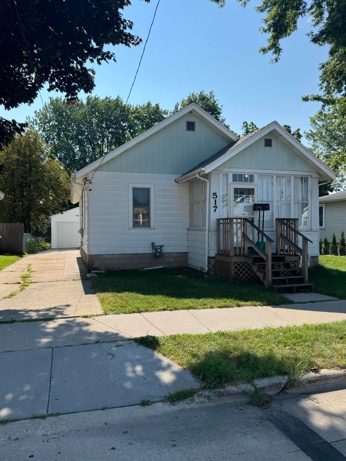 517 S Baird St, Green Bay, WI 54301 - #1