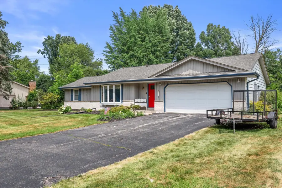 9224 N Fairy Chasm Ln, Brown Deer, WI 53223 - #3