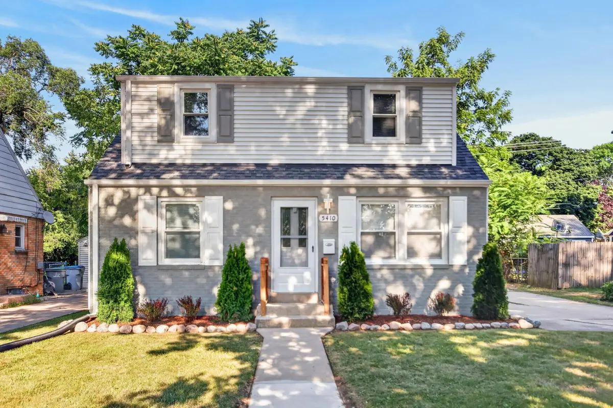 5410 N 54th St, Milwaukee, WI 53218 - #1