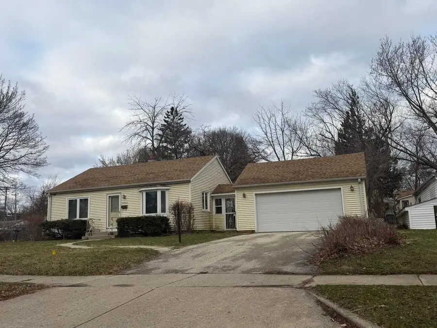 5643 N 66th St, Milwaukee, WI 53218 - #2