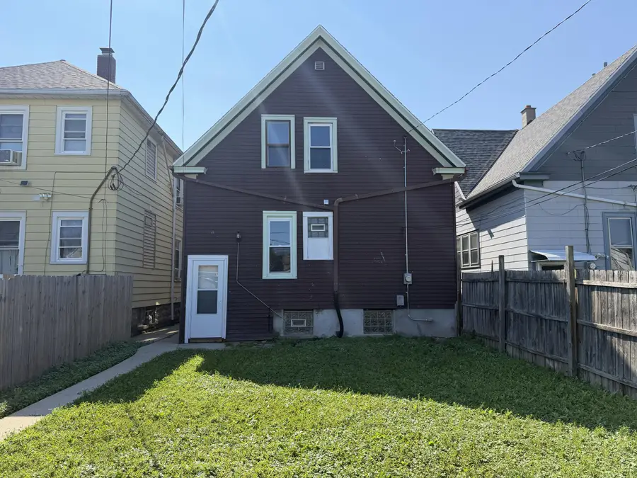 2226 S 30th St, Milwaukee, WI 53215 - #3