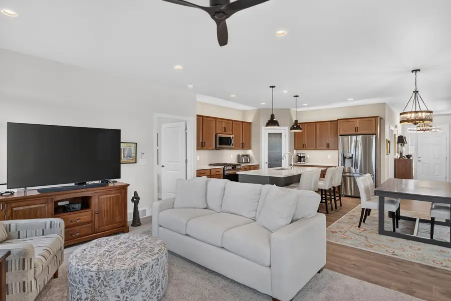 343 Greystone Cir, Plymouth, WI 53073 - #2