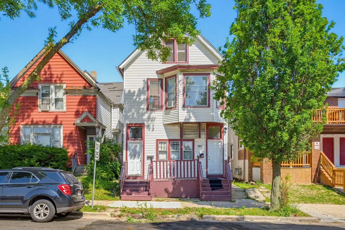 516 N 28th St, Milwaukee, WI 53208 - #1