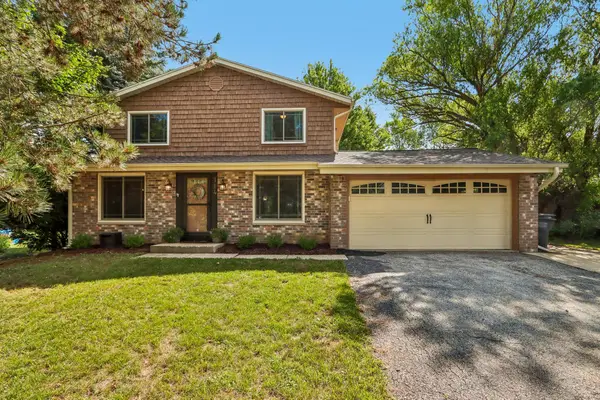 114 Gordon Ct, Mukwonago, WI 53149