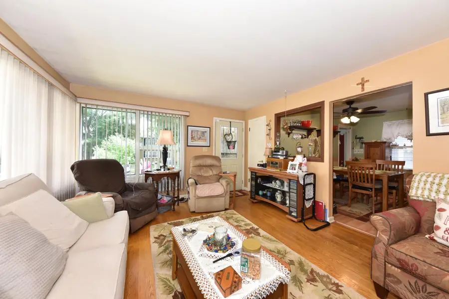 5913 N 70th St, Milwaukee, WI 53218 - #3