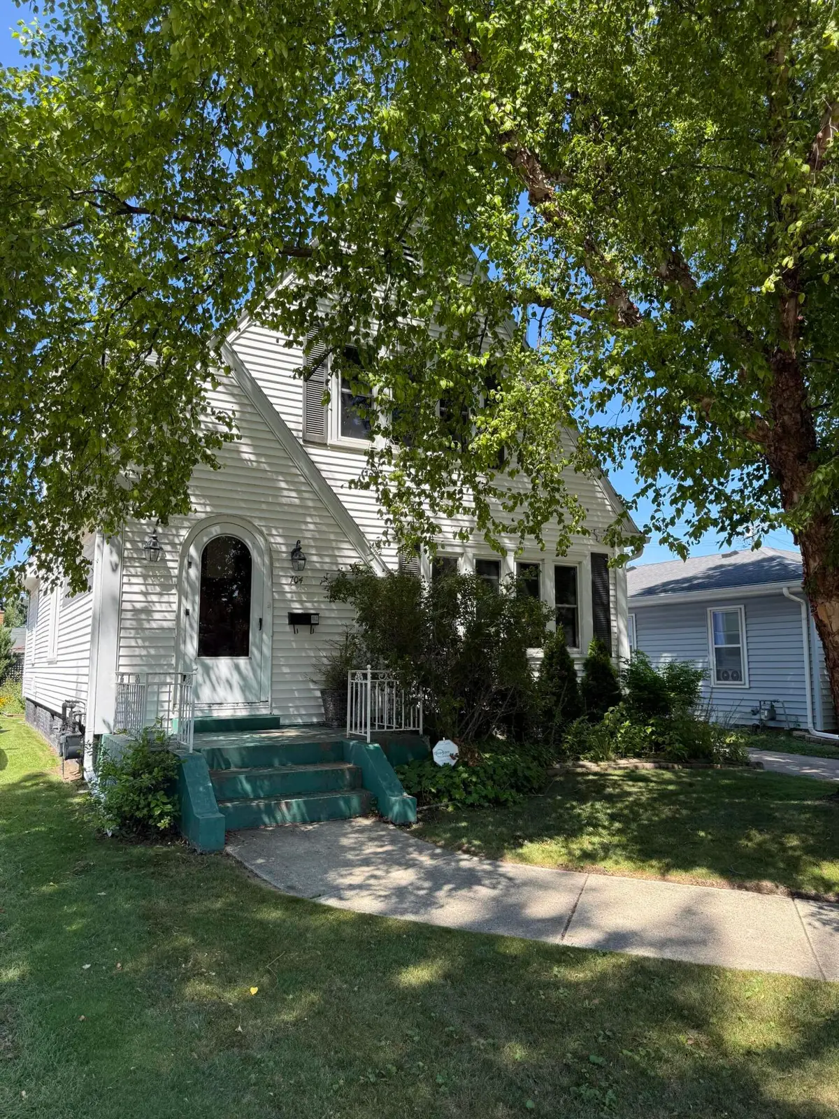 704 William St, Racine, WI 53402 - #1