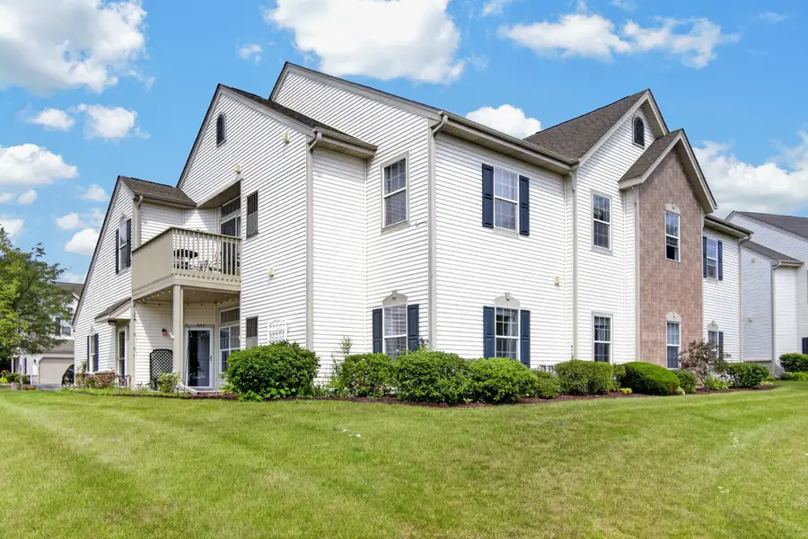 1045 Bedford Ct, Mount Pleasant, WI 53406 - #3