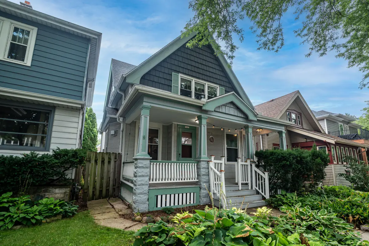 3007 S Superior St, Milwaukee, WI 53207 - #1