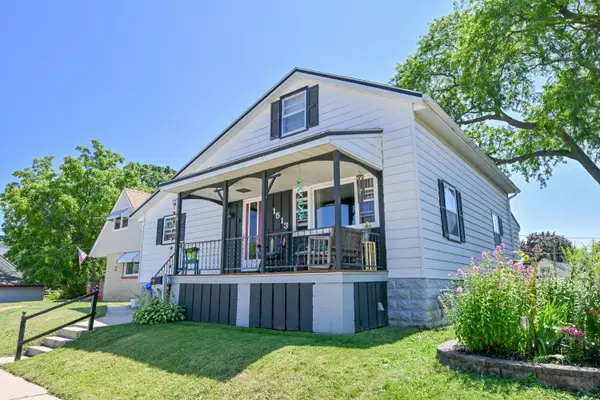 1513 Cherry St, South Milwaukee, WI 53172