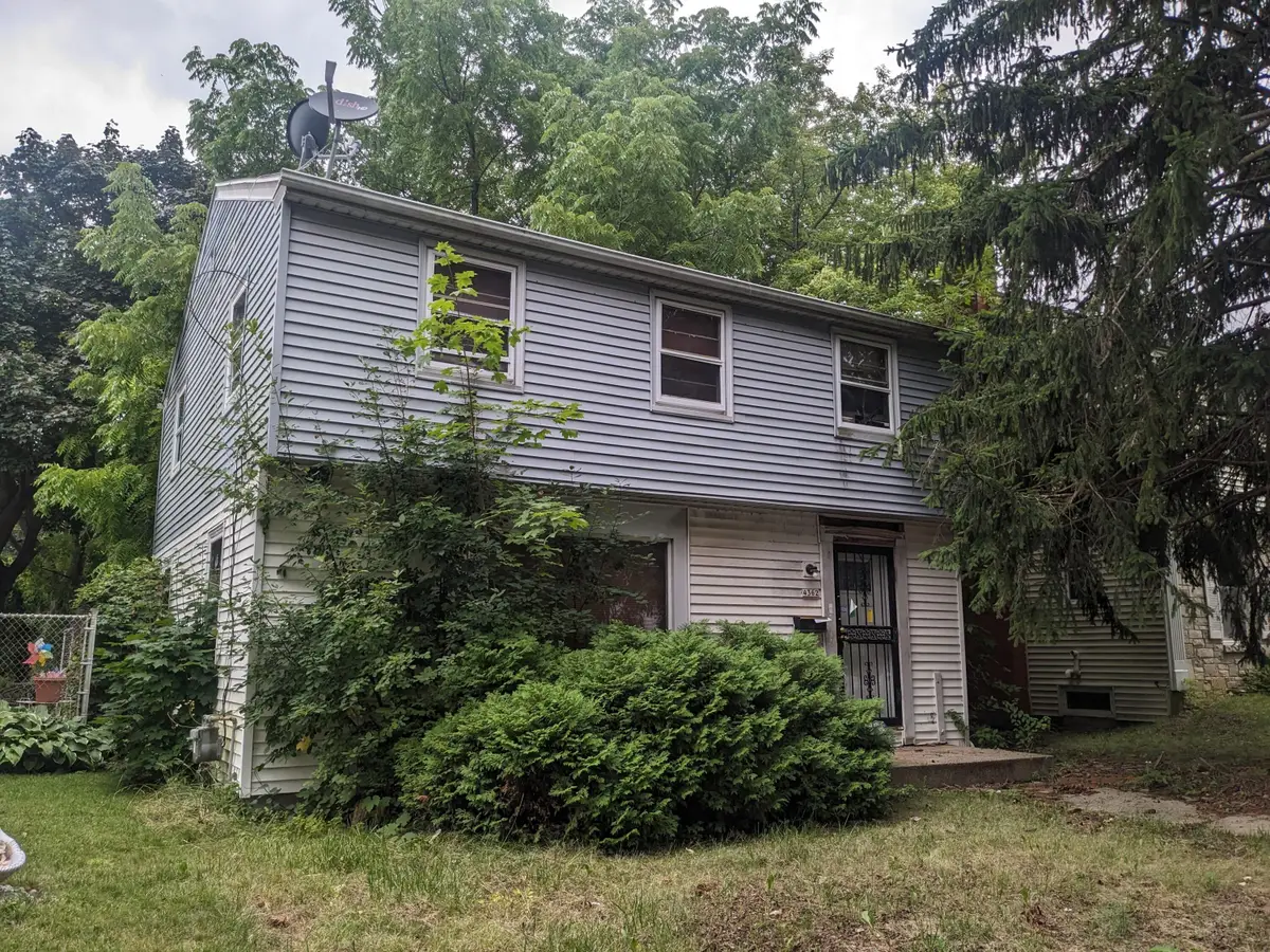 4362 N 16th St, Milwaukee, WI 53209 - #1