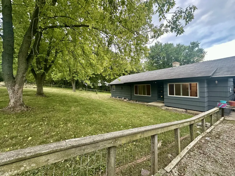 N8899 Jefferson Rd, Watertown, WI 53094 - #2