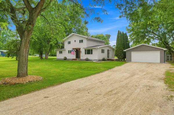 W7457 Lincoln Rd, Eldorado, WI 54979