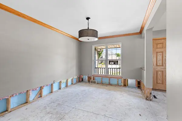 1678 Hunter Rd, Waukesha, WI 53189 - #3
