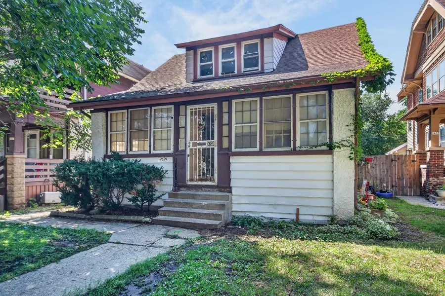 2621 N 49th St, Milwaukee, WI 53210 - #3