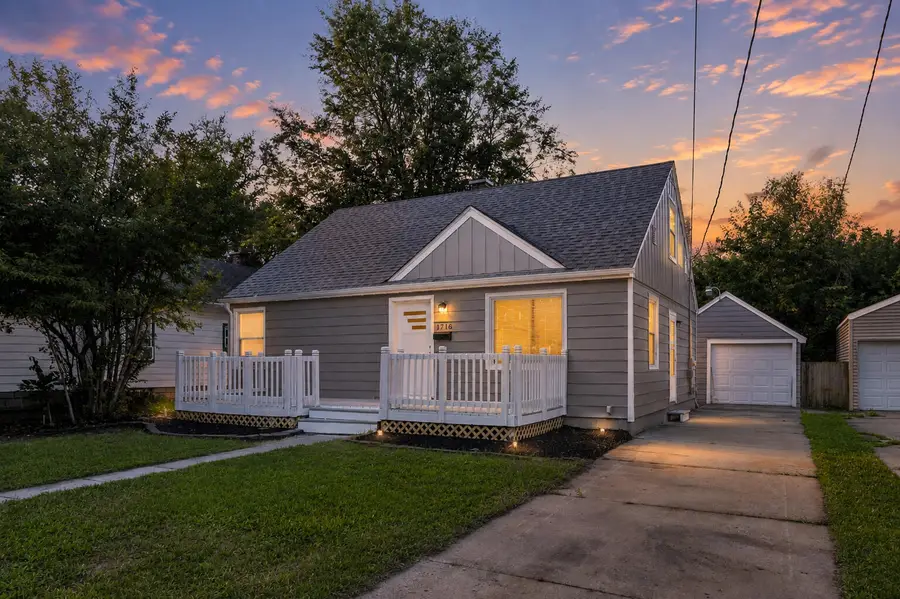 1716 W Grand Ave, Beloit, WI 53511 - #2