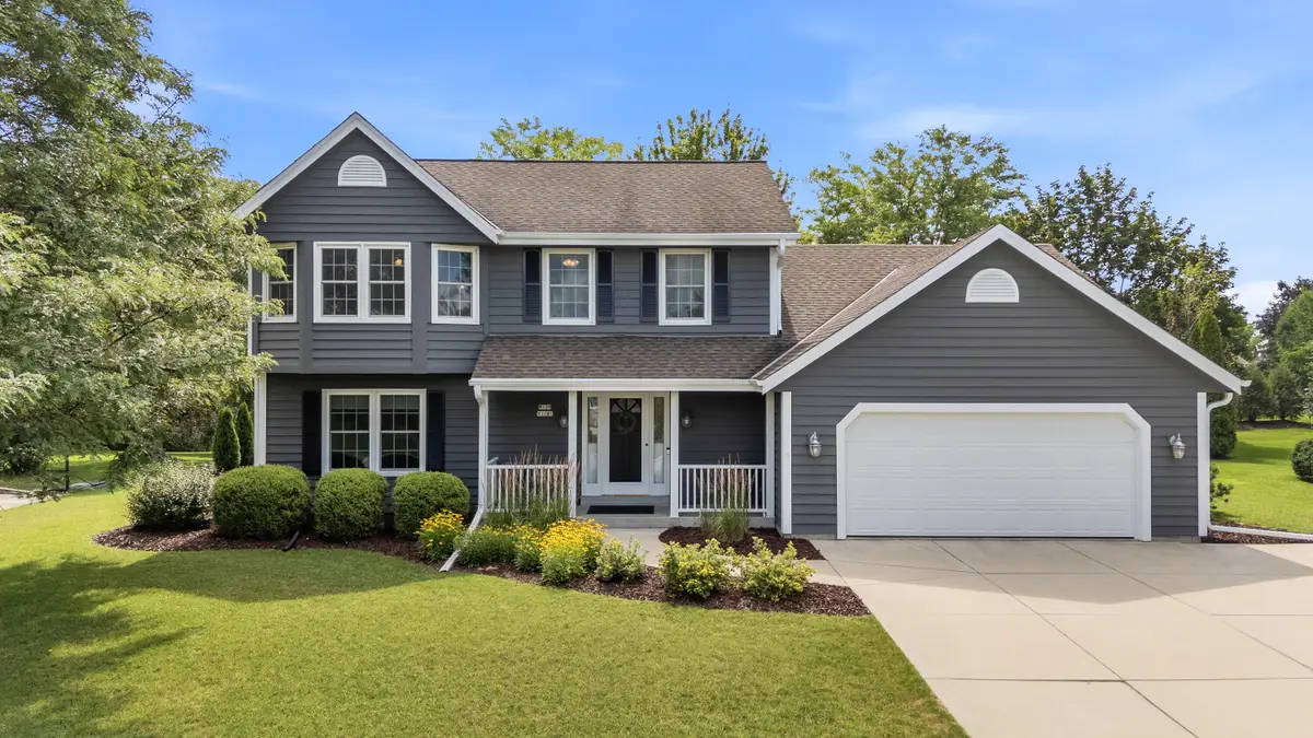 W170N5141 Fair Oak Pkwy, Menomonee Falls, WI 53051 - #1