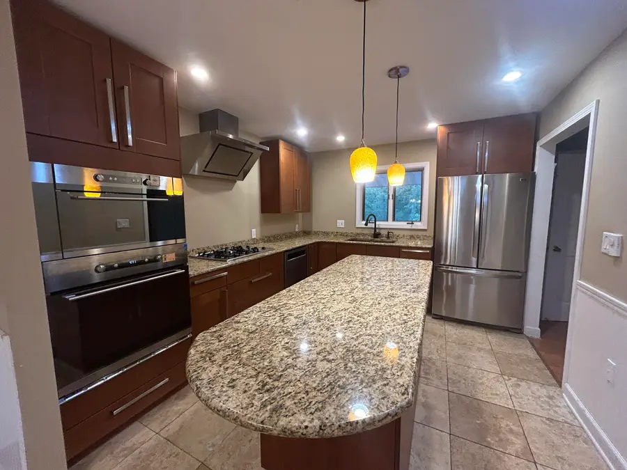W330N5570 Linden Cir E, Merton, WI 53058 - #2