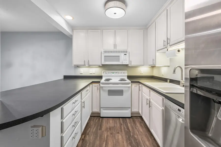 1108 N Milwaukee St, Milwaukee, WI 53202 - #3