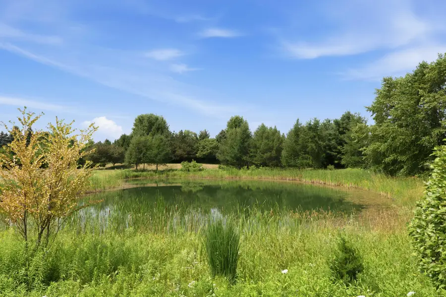 37015 Lower Lake Rd, Summit, WI 53066 - #3