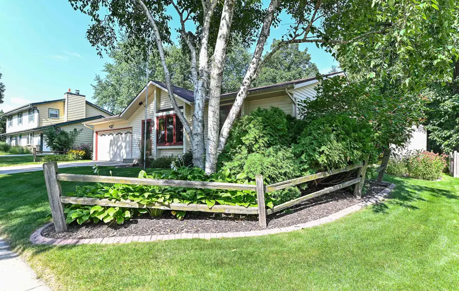310 S Grandview Blvd, Waukesha, WI 53188 - #3