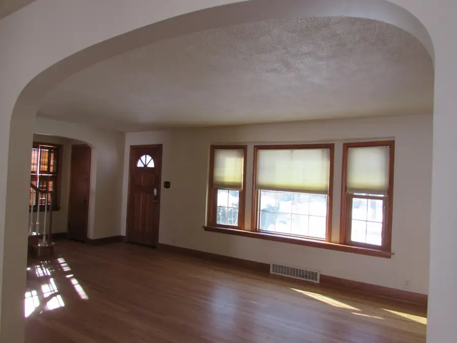 2362 S 78th St, West Allis, WI 53219 - #3