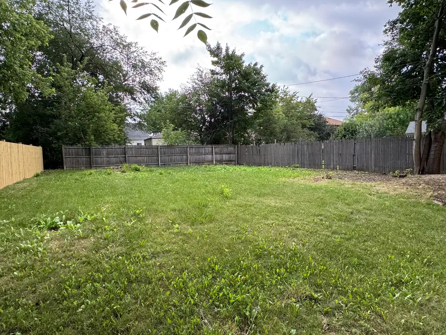 4864 N 63rd St, Milwaukee, WI 53218 - #3