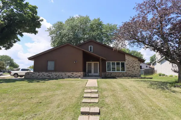 1432 Renee Dr, Mount Pleasant, WI 53406
