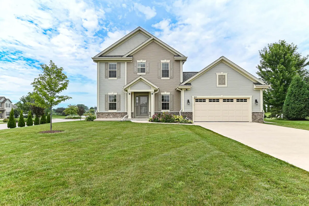3805 Yates Dr, Mount Pleasant, WI 53406 - #1