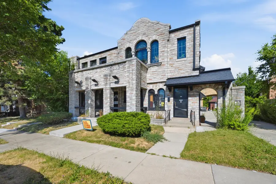3514 N Port Washington Ave, Milwaukee, WI 53212 - #2